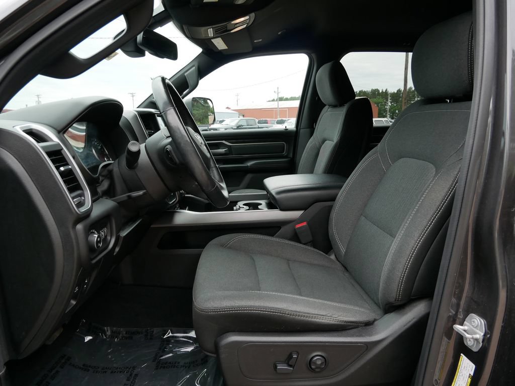 Used 2019 RAM 1500 Big Horn AWD/4WD image 16