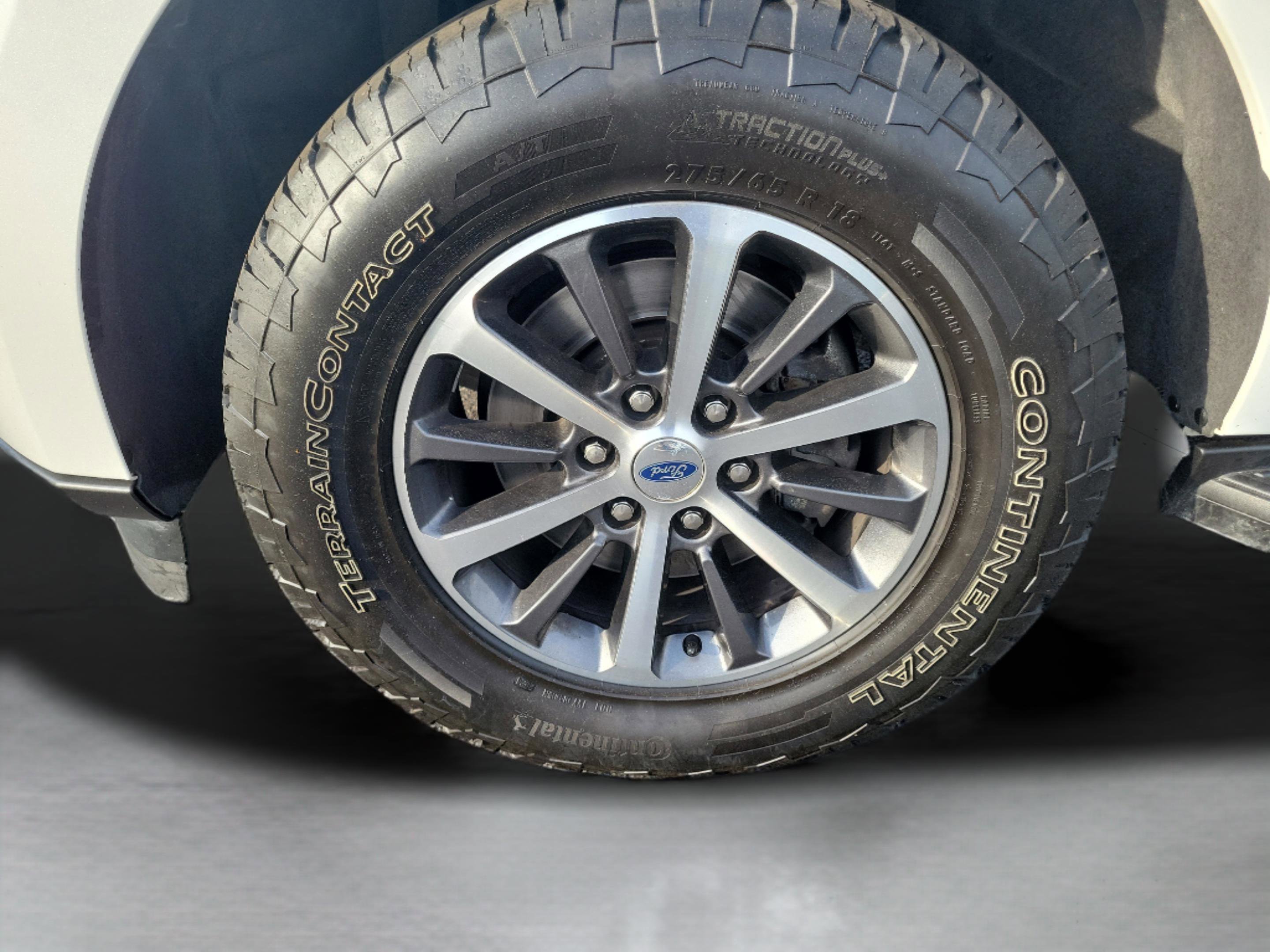 Certified 2020 Ford Expedition XLT w/ Equipment Group 201A AWD/4WD image 31