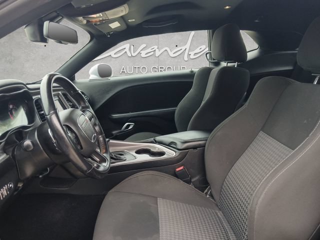 Used 2022 Dodge Challenger GT w/ Blacktop Package RWD image 20