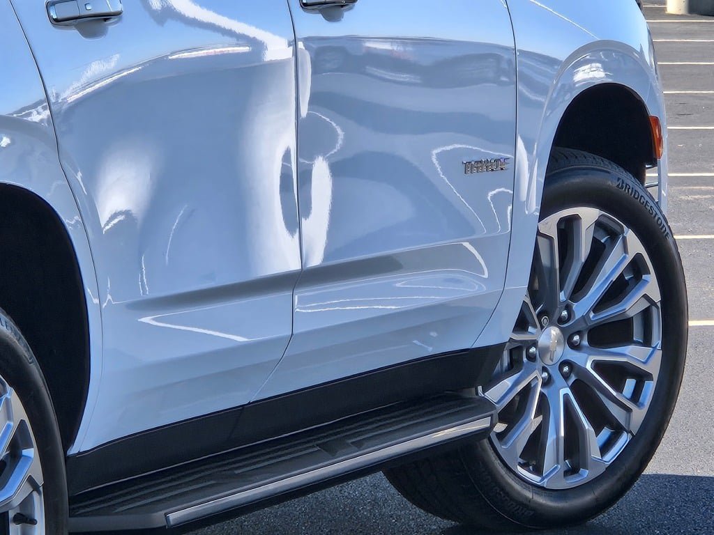 Used 2022 Chevrolet Tahoe Premier AWD/4WD image 14