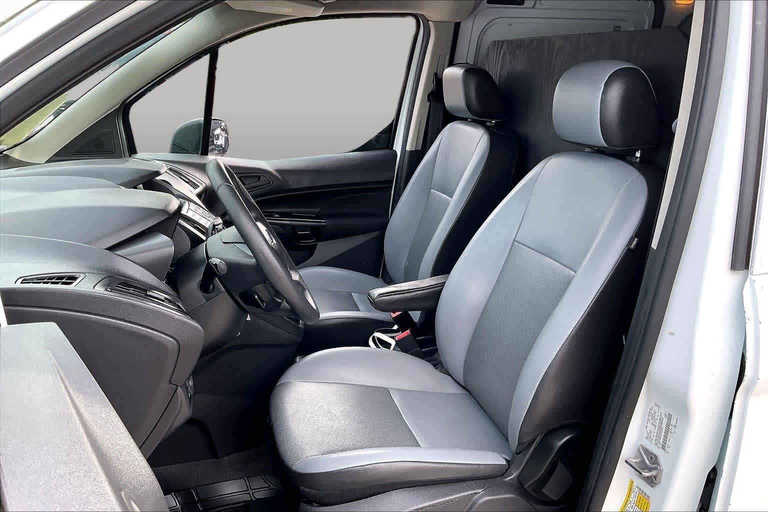 Certified 2017 Ford Transit Connect XL FWD image 7