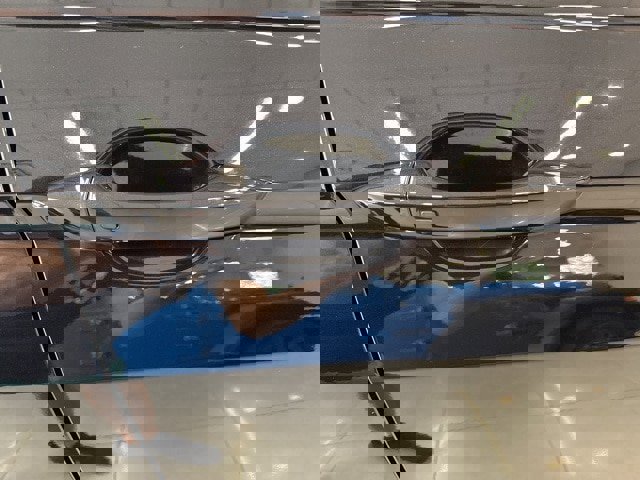 Used 2024 Volkswagen Tiguan SE image 19