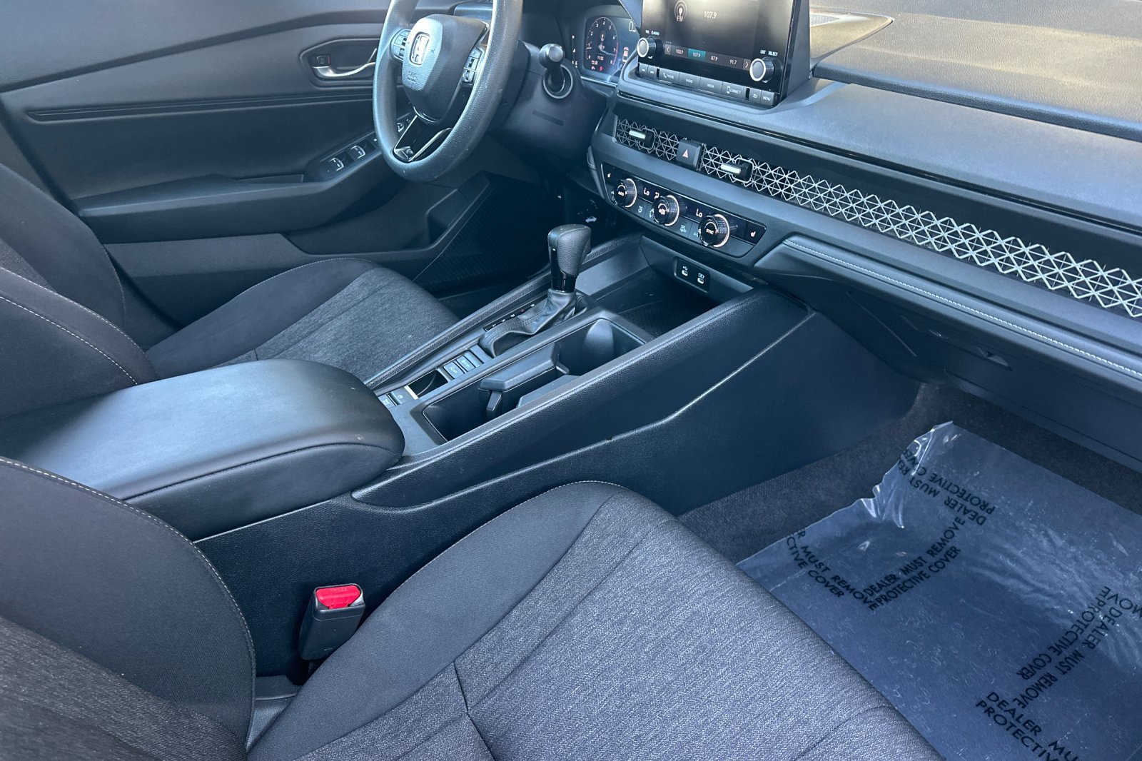 Used 2025 Honda Accord SE image 14
