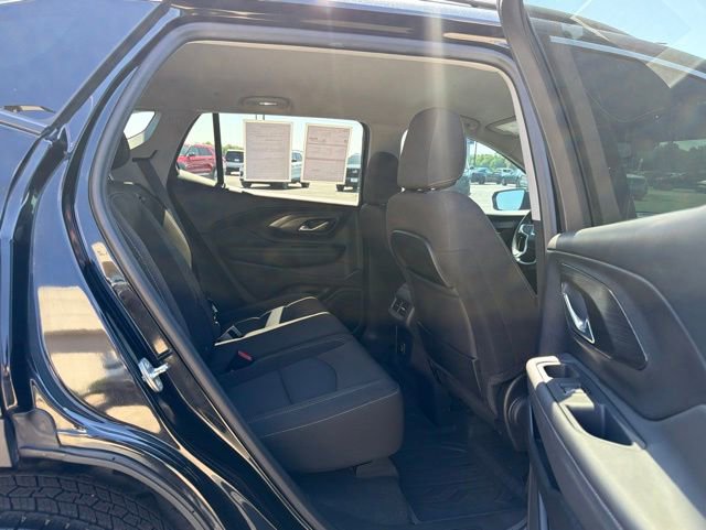 Used 2023 GMC Terrain SLE w/ Driver Convenience Package FWD image 16