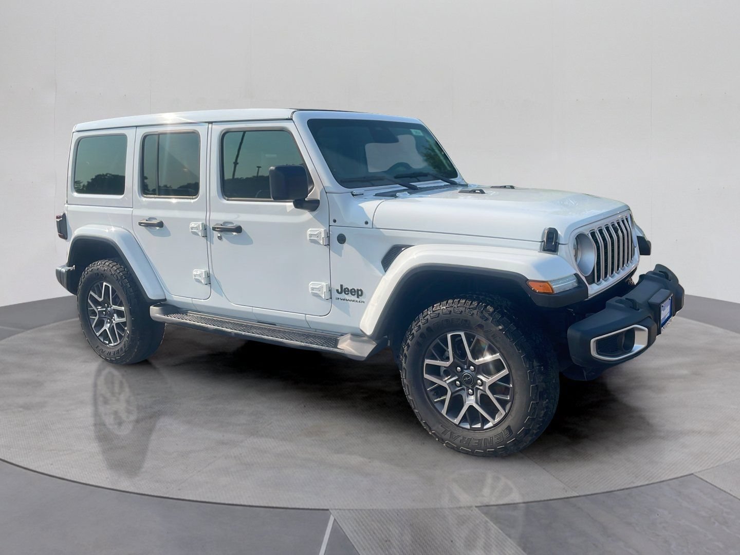 Used 2025 Jeep Wrangler Unlimited Sahara AWD/4WD image 10