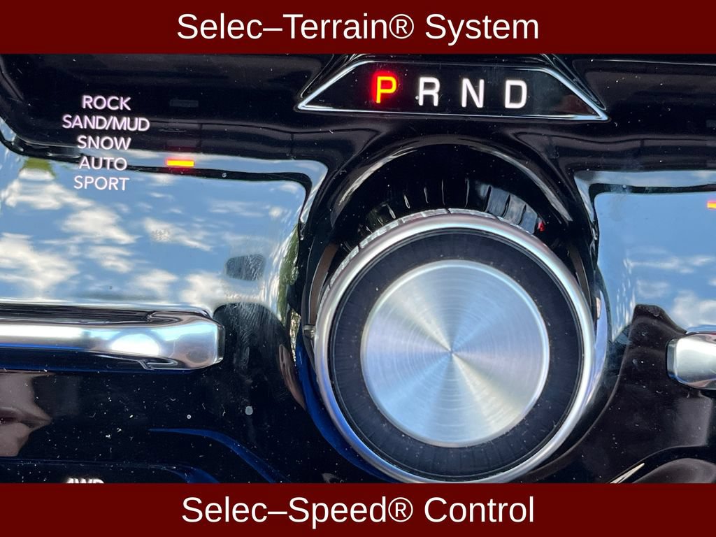 Used 2024 Jeep Grand Wagoneer Series III AWD/4WD image 17