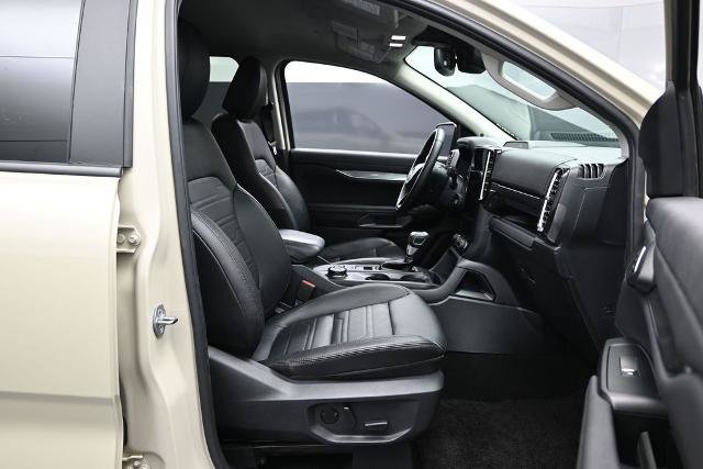 Certified 2025 Ford Ranger Lariat w/ FX4 Off-Road Package AWD/4WD image 18