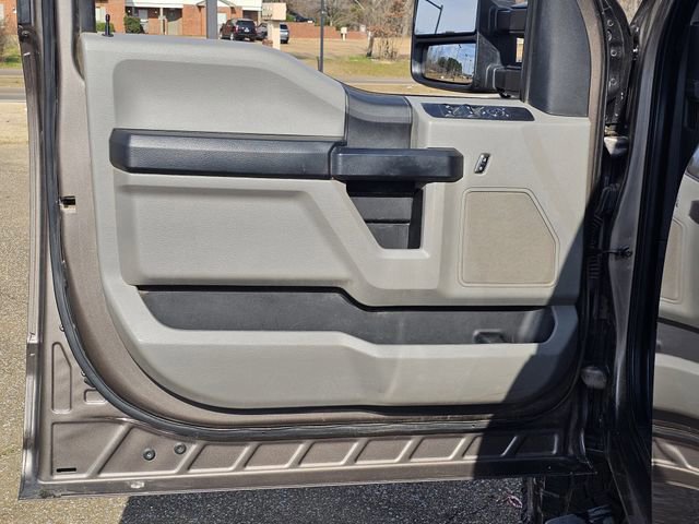 Certified 2020 Ford F250 XL w/ STX Appearance Package image 13