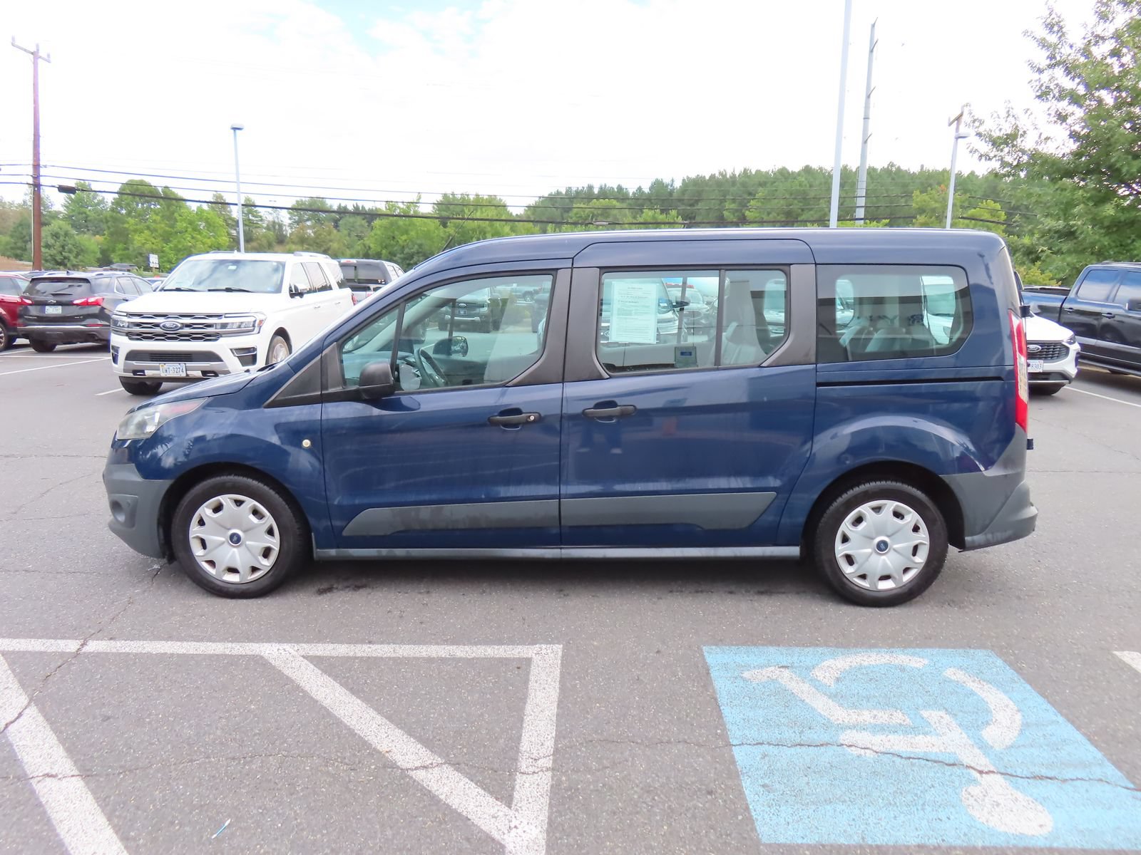 Certified 2017 Ford Transit Connect XL FWD image 8
