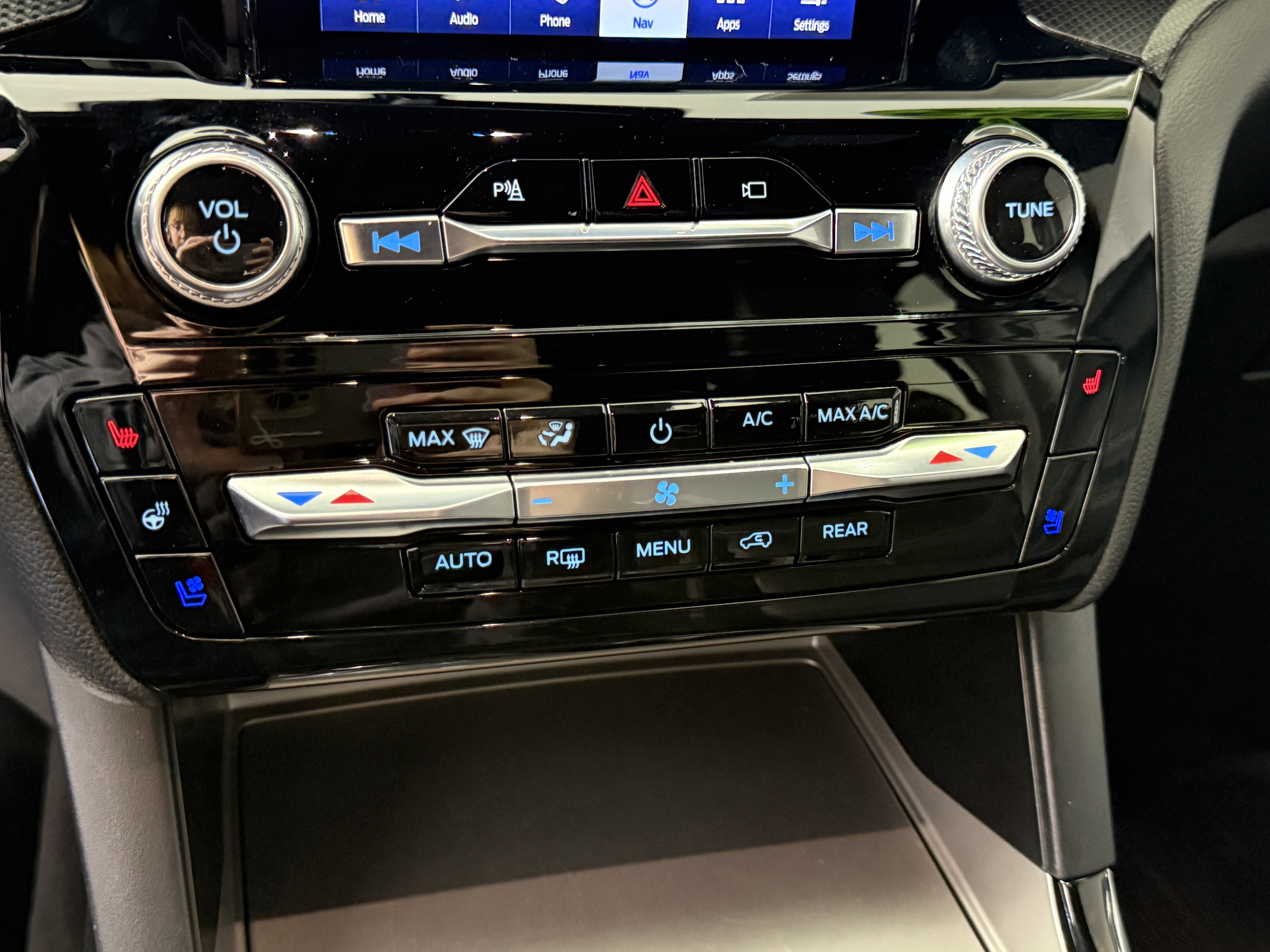 Certified 2022 Ford Explorer ST w/ Equipment Group 401A image 21