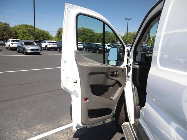 Certified 2025 Ford Transit 250 Low Roof w/ Exterior Upgrade Package RWD image 24