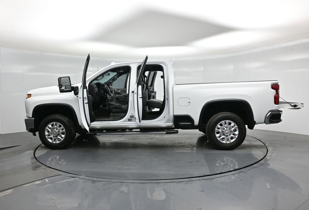 Used 2022 Chevrolet Silverado 2500 LTZ w/ Safety Package image 52