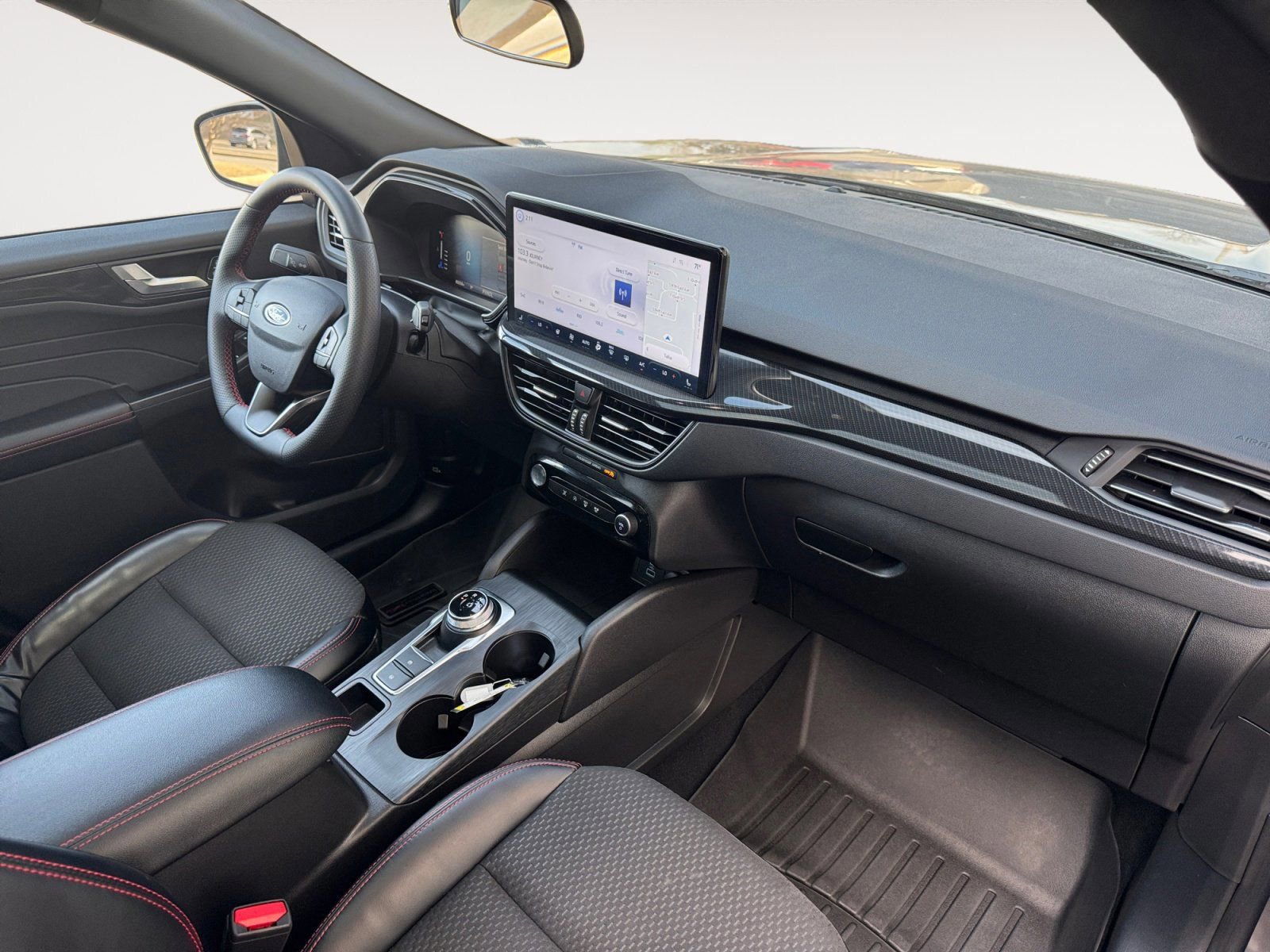 Certified 2023 Ford Escape ST-Line w/ Tech Pack #1 image 15