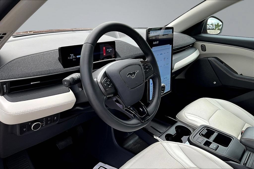 Certified 2025 Ford Mustang Mach-E Premium AWD/4WD image 14