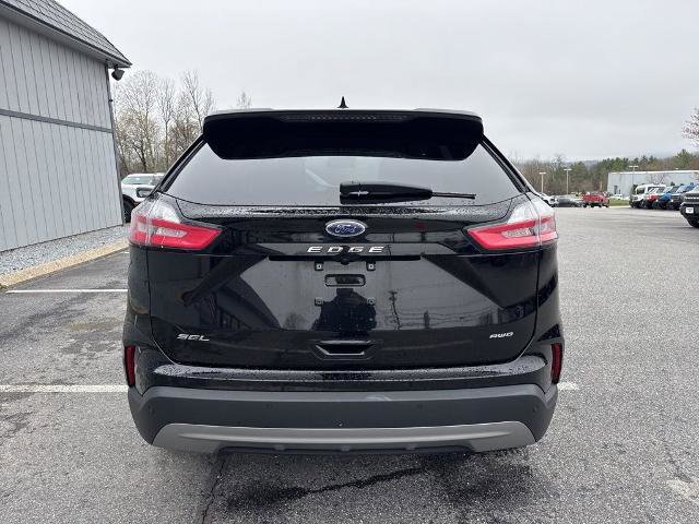 Certified 2024 Ford Edge SEL AWD/4WD image 4