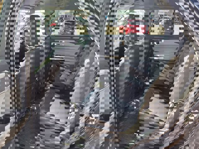 Certified 2023 Ford Explorer XLT w/ Equipment Group 202A image 26