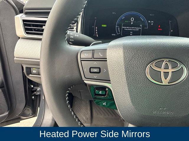Used 2026 Toyota Camry SE FWD image 18