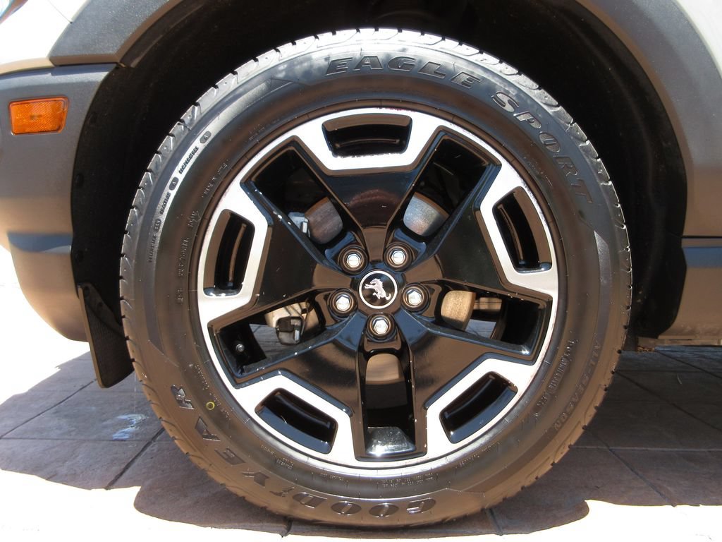 Certified 2023 Ford Bronco Sport Outer Banks w/ Tech Package AWD/4WD image 8