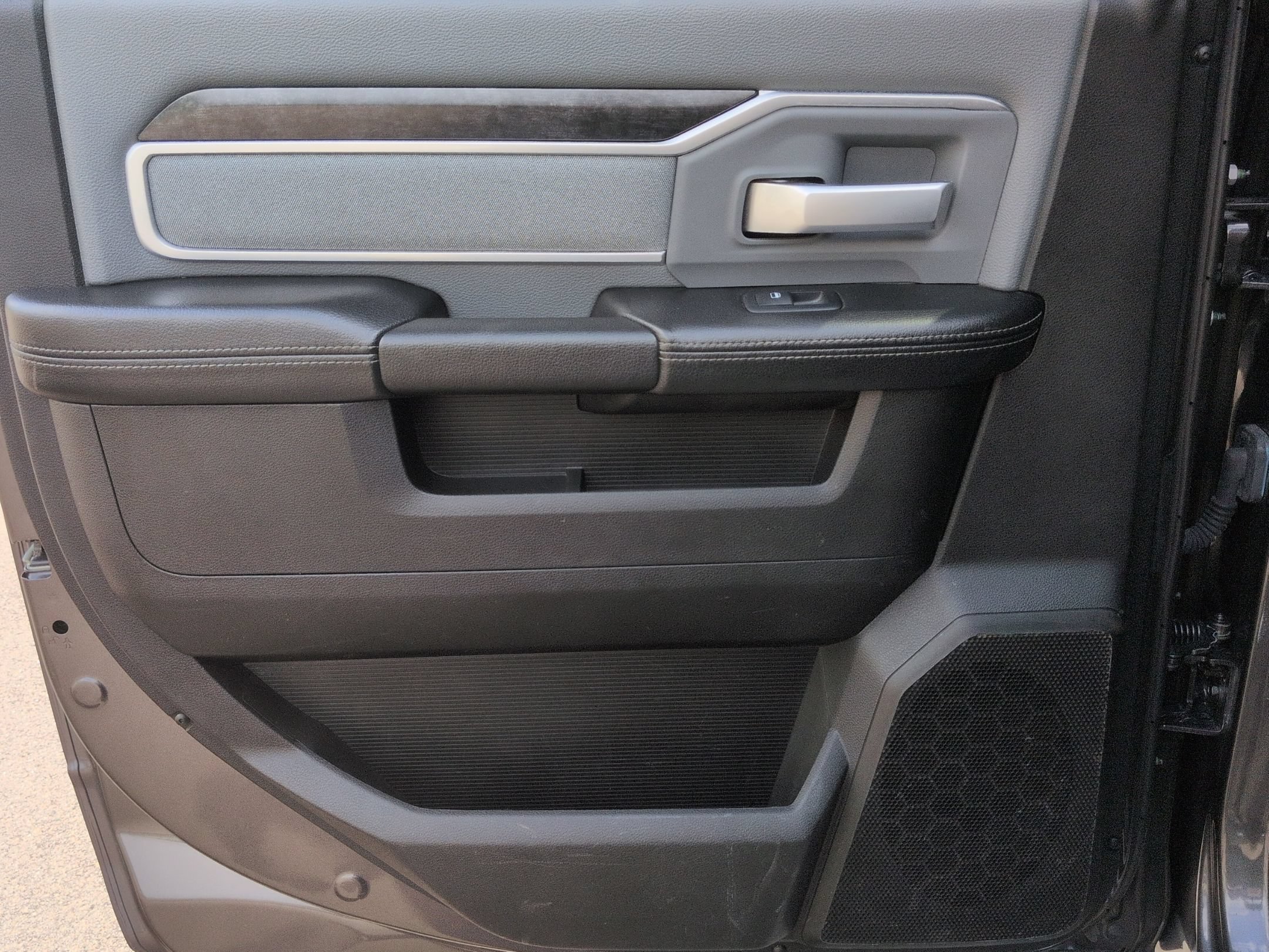 Used 2022 RAM 2500 Big Horn AWD/4WD image 28