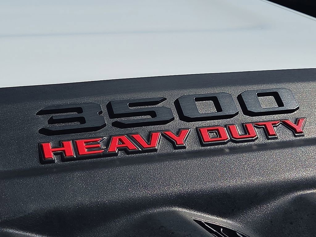 Used 2025 RAM 3500 Limited image 10