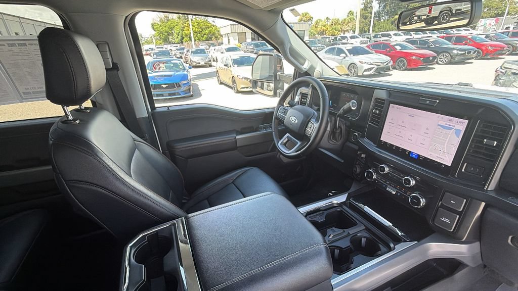 Certified 2025 Ford F450 Lariat AWD/4WD image 30