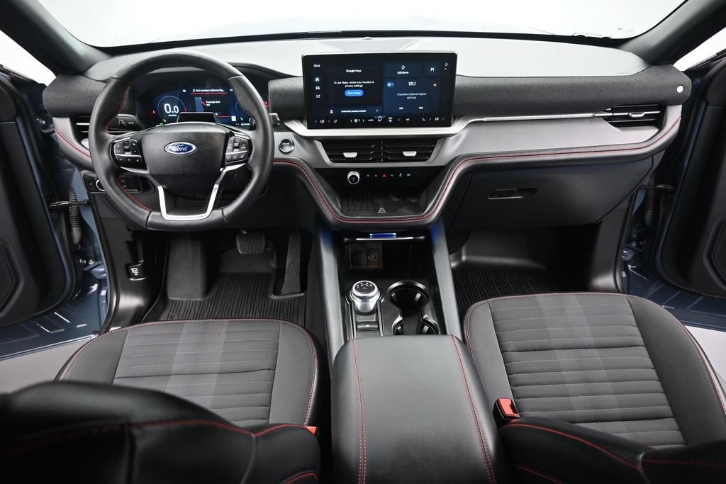 Certified 2025 Ford Explorer ST-Line w/ Premium Package RWD image 24