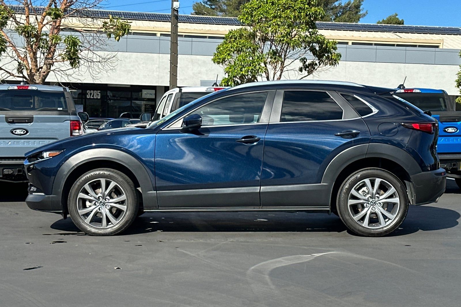 Used 2024 MAZDA CX-30 AWD 2.5 S w/ Preferred Package image 2