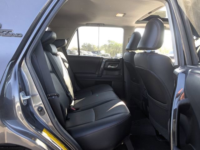 Used 2021 Toyota 4Runner TRD Off-Road Premium w/ Moonroof Package AWD/4WD image 27