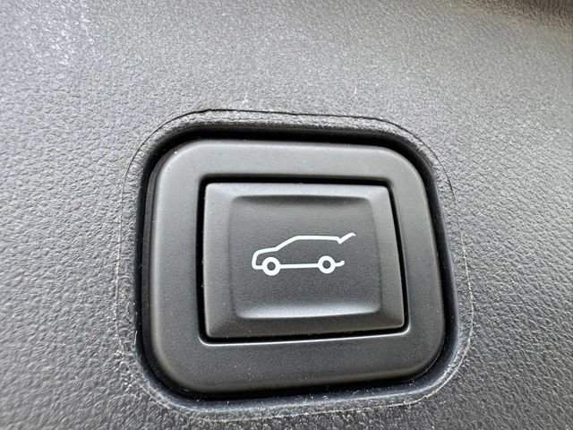 Used 2024 Cadillac Lyriq Sport AWD/4WD image 12