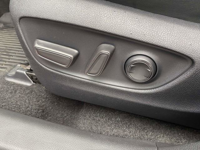 Used 2025 Toyota RAV4 XLE Premium AWD/4WD image 23