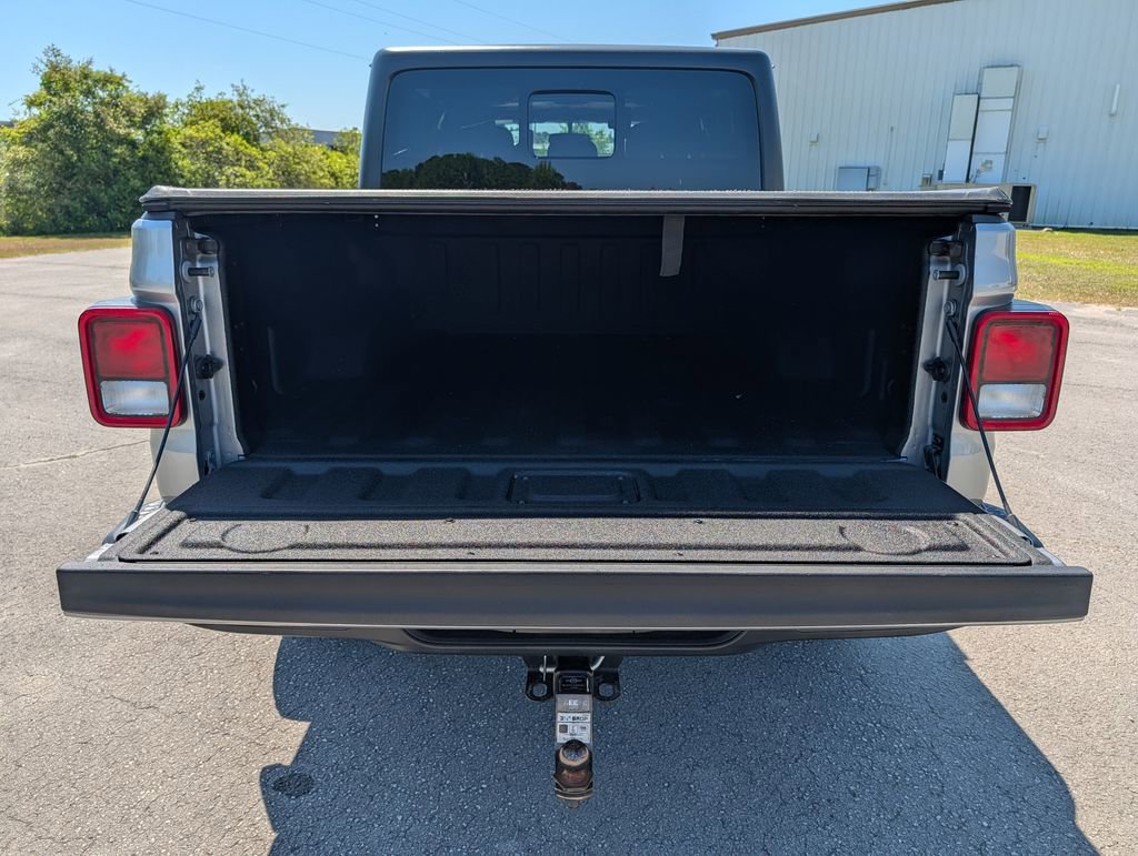 Used 2021 Jeep Gladiator Sport AWD/4WD image 27