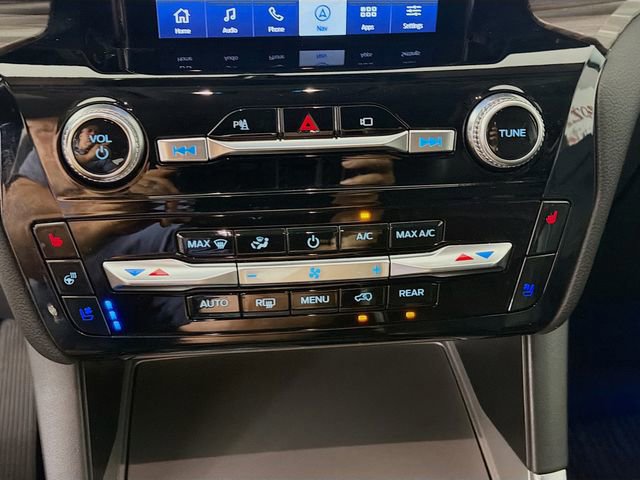 Certified 2023 Ford Explorer Limited w/ Limited Technology Package image 19