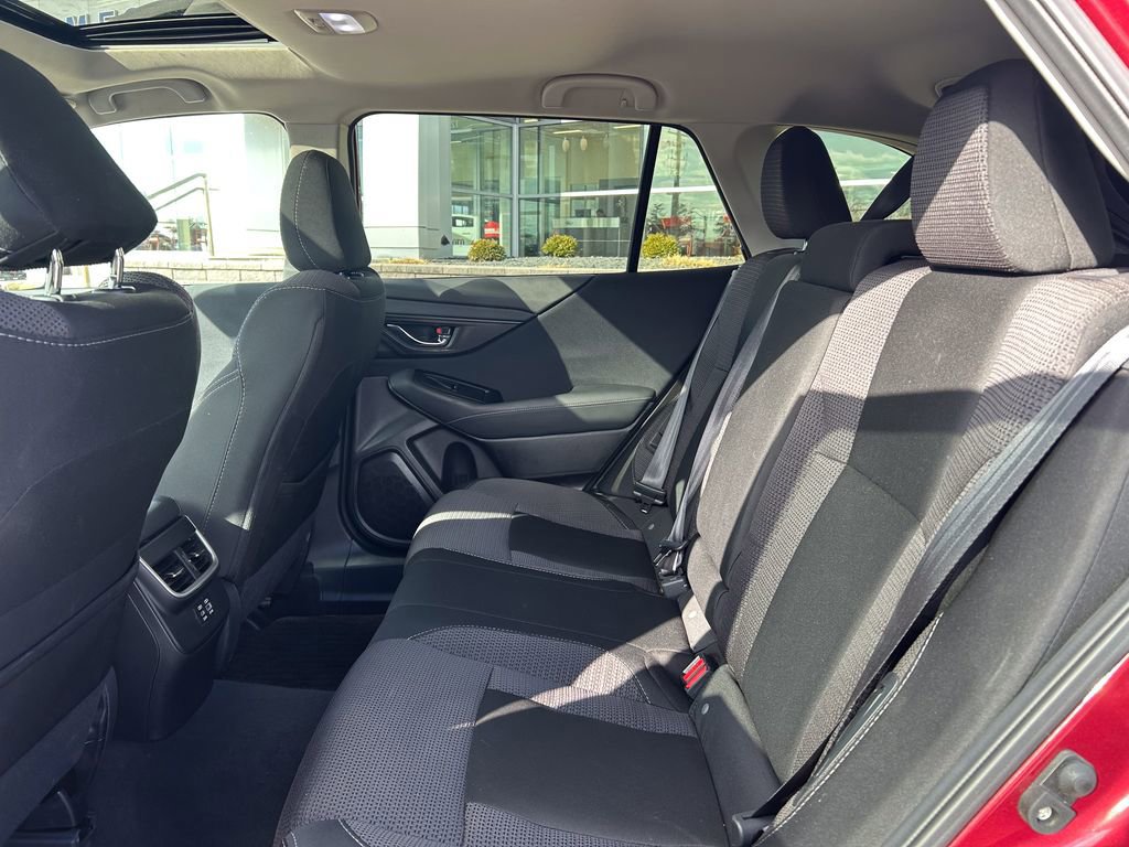 Used 2025 Subaru Outback Premium image 13