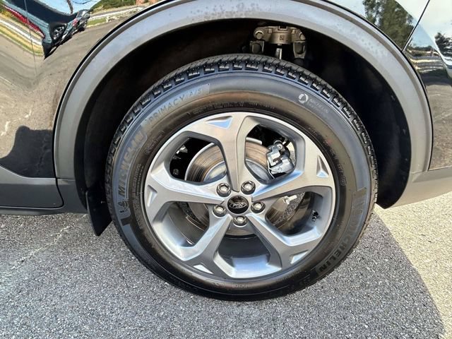 Certified 2026 Ford Escape ST-Line FWD image 9