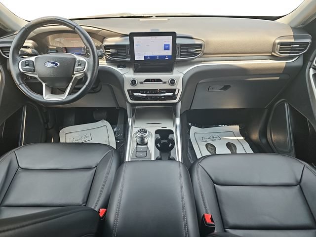 Certified 2023 Ford Explorer XLT w/ Equipment Group 202A AWD/4WD image 11