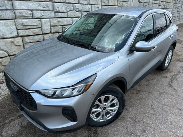 Certified 2023 Ford Escape Active w/ Tech Pack #2 image 6