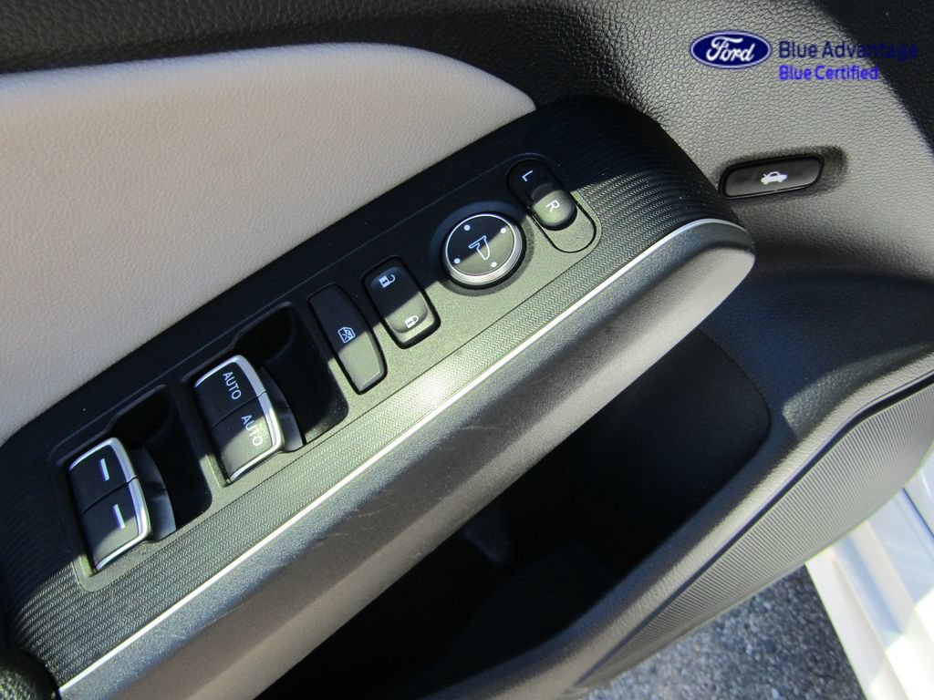 Used 2023 Honda Civic Touring image 27