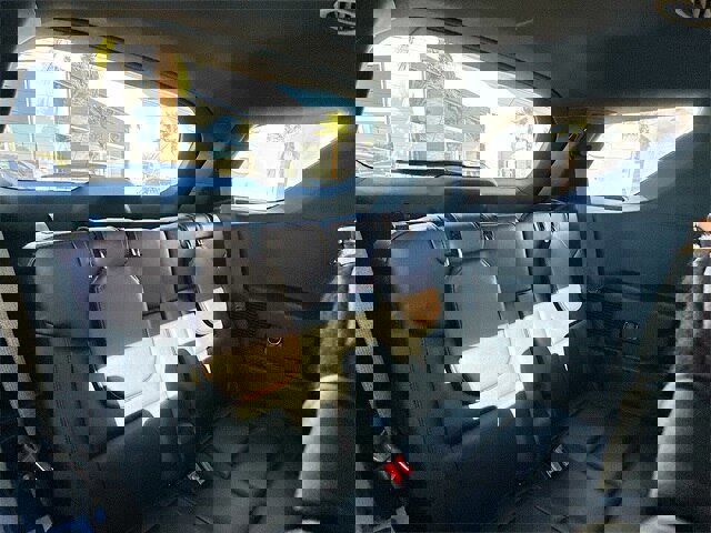 Certified 2022 Ford Explorer Platinum w/ Technology Package image 29