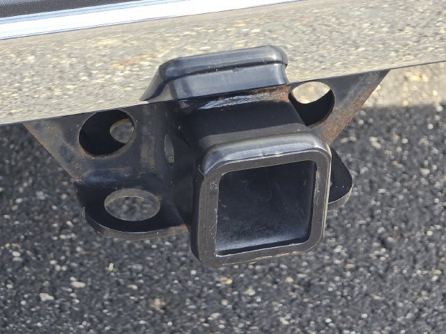 Used 2024 Chevrolet Silverado 1500 LT AWD/4WD image 18