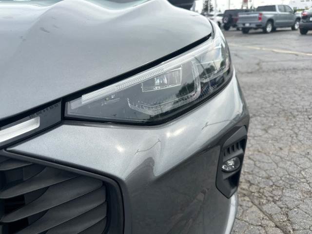 Certified 2025 Ford Escape Platinum AWD/4WD image 11