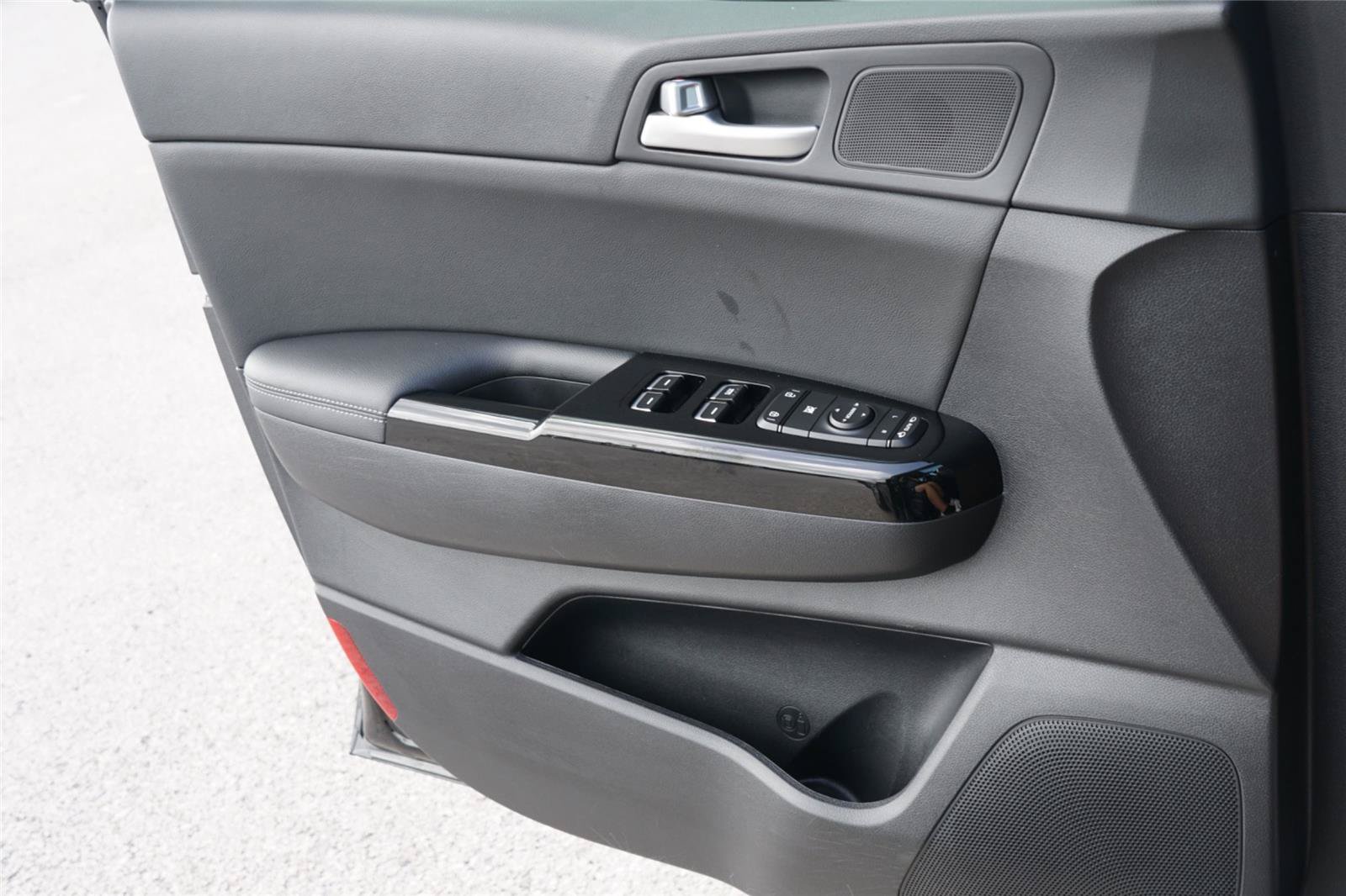 Used 2021 Kia Sportage EX FWD image 19