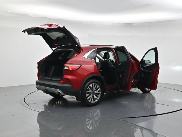 Certified 2022 Ford Escape Titanium w/ Class II Trailer Tow Package AWD/4WD image 49