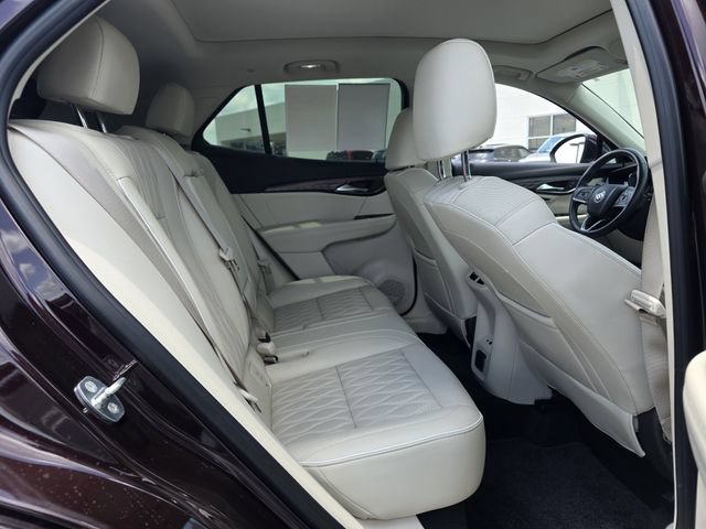 Used 2023 Buick Envision Avenir FWD image 31