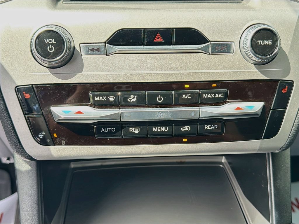 Certified 2023 Ford Explorer Timberline w/ Timberline Technology Package AWD/4WD image 18
