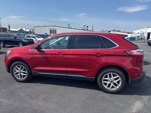 Certified 2022 Ford Edge SEL w/ Convenience Package image 2