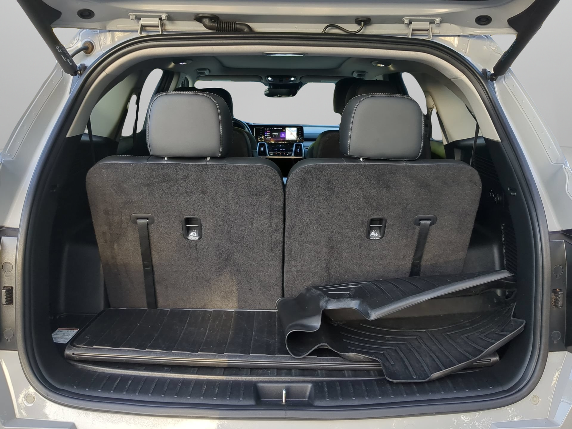 Used 2022 Kia Sorento EX w/ Panoramic Sunroof Package FWD image 46