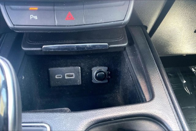 Used 2021 Cadillac XT4 Sport FWD image 31