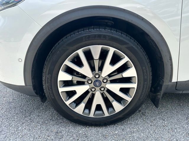 Certified 2020 Ford Escape Titanium w/ Titanium Premium Package 2.0 FWD image 32