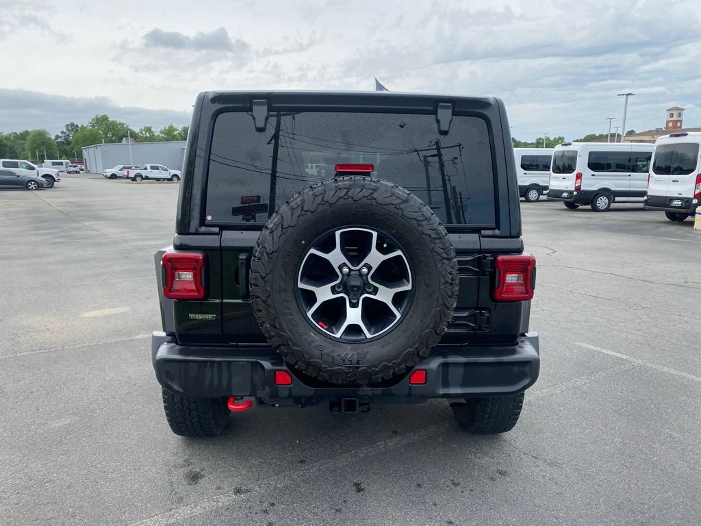 Used 2022 Jeep Wrangler Unlimited Rubicon w/ LED Lighting Group AWD/4WD image 6