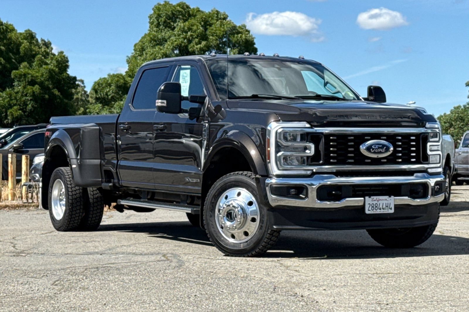 Certified 2024 Ford F450 Lariat w/ FX4 Off-Road Package AWD/4WD image 2